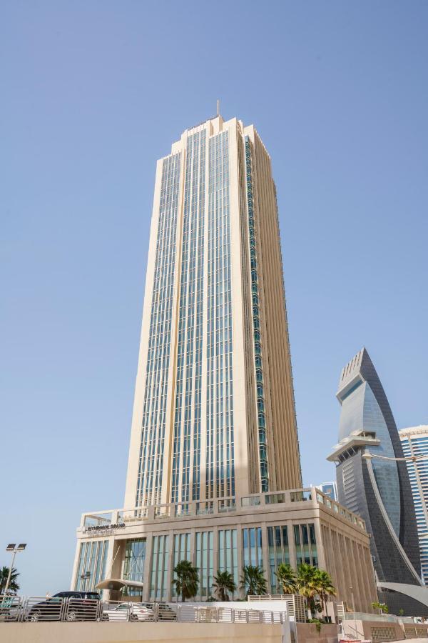Wyndham Grand Doha West Bay Beach Eksteriør billede The tower in 2011